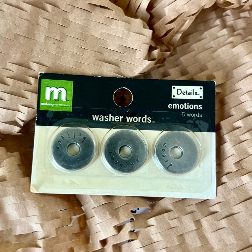 Making Memories Silver Washer Emotion Words Set - Picture 3 of 3